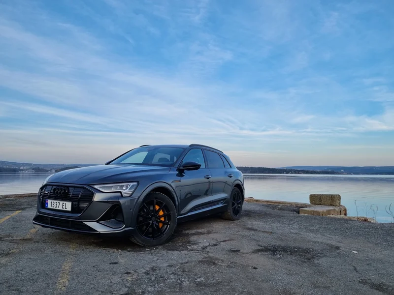 Bilen med vinterfelgene