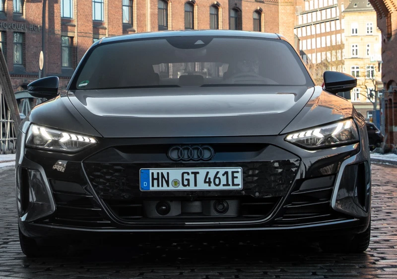 Carbon optics with black single frame grill and black rings Carbon optics with black single frame grill and black rings