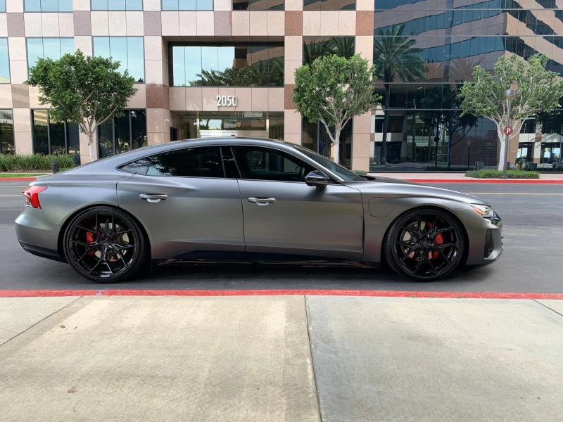Vossen HF5 in satin Black