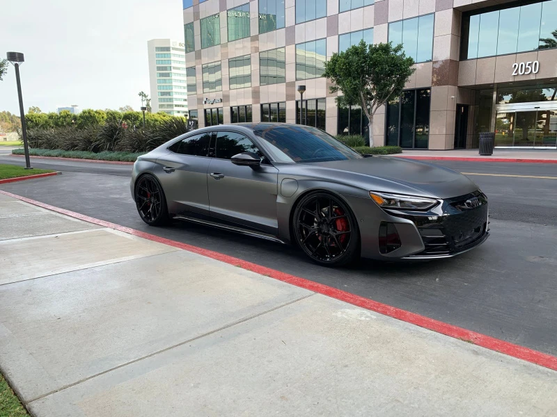 Vossen HF5 in satin Black