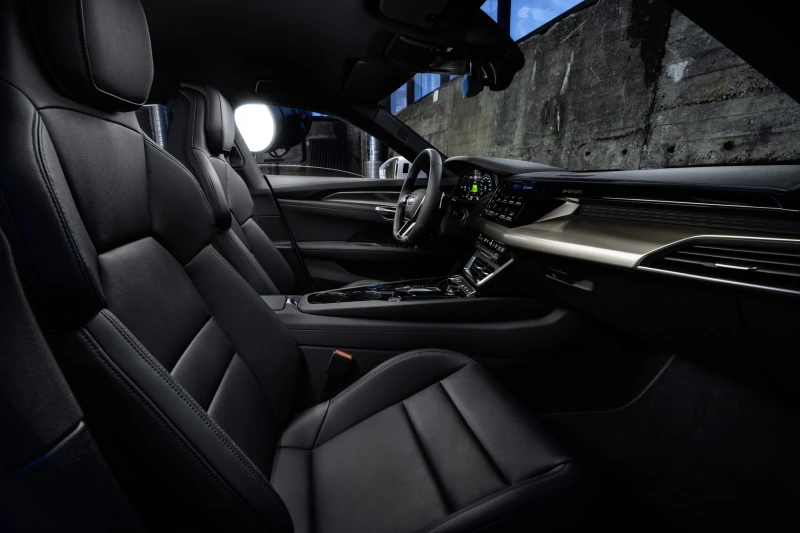 Sport seats in leather / mono.pur 550 artifical leather