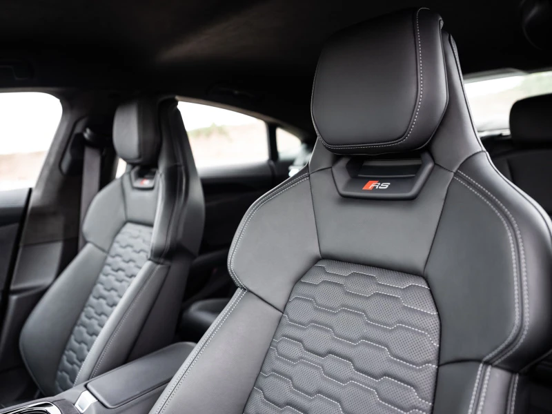 Sport Pro seats