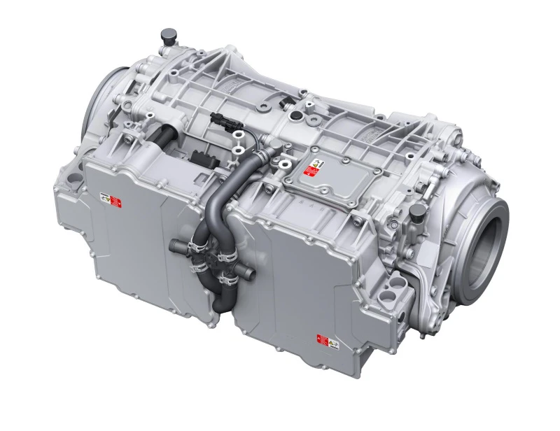 Rear electric motor with power electronics