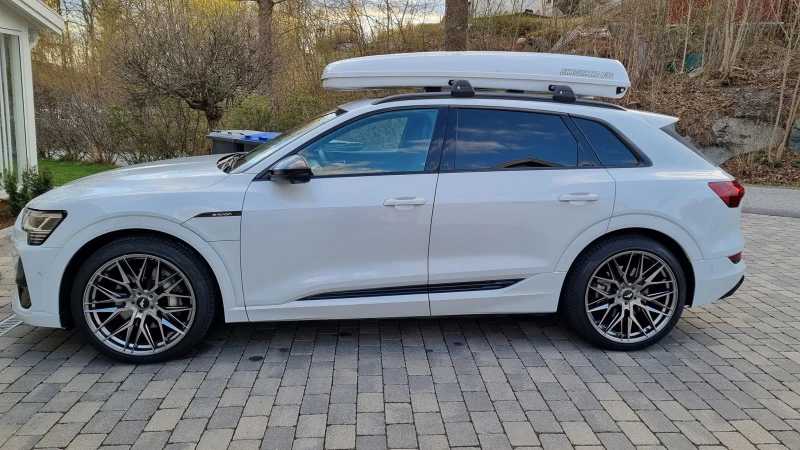 Japan Racing JR28 Japan Racing JR28