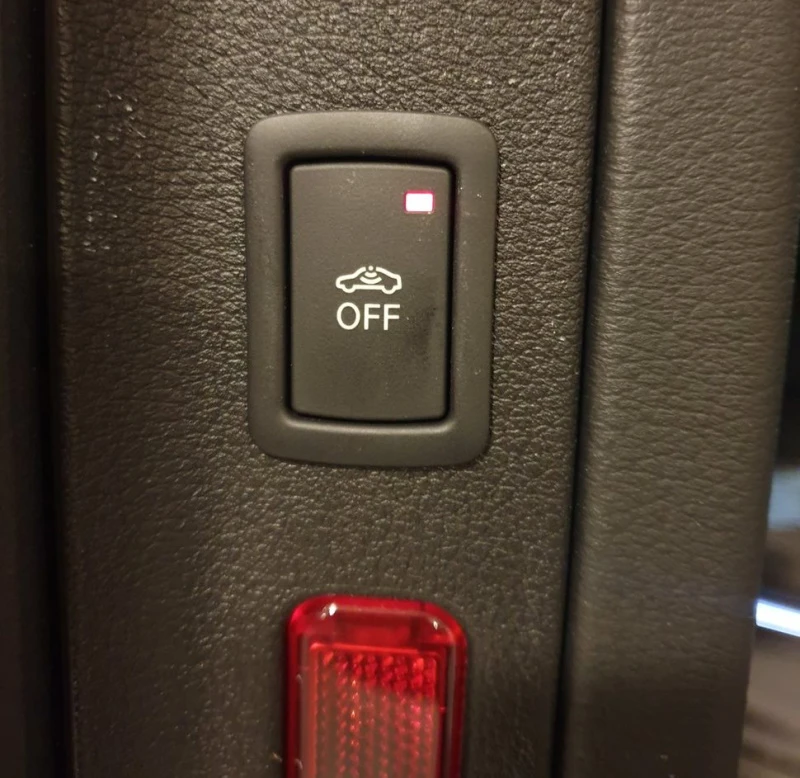 The interior sensor can be switched of by button in door