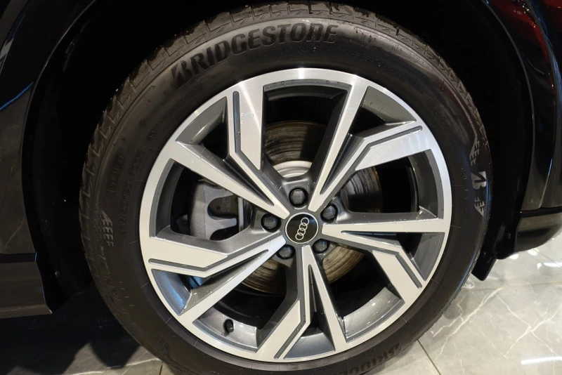 5-spoke V-style design