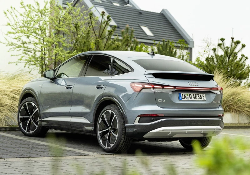 Hold Assist hjelper for bakkestart på Audi Q4 e-tron