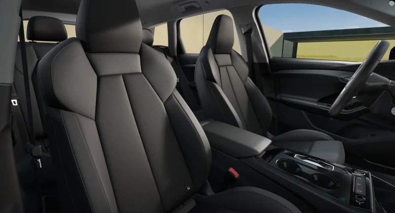 Sport seats with fabric - Interior package PWD