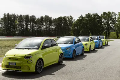 Abarth 500e - Gallery Image