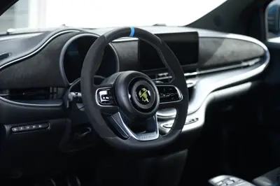 Abarth 500e - Gallery Image