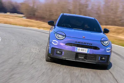 Abarth 600e Scorpionissima - Gallery Image