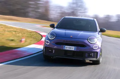 Abarth 600e Scorpionissima - Gallery Image