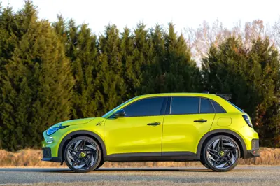 Abarth 600e Turismo - Gallery Image