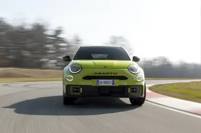 Abarth 600e Turismo - Gallery Image