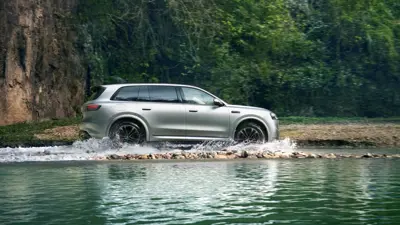 AITO M8 RWD - Gallery Image