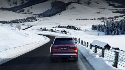 AITO M8 RWD - Gallery Image