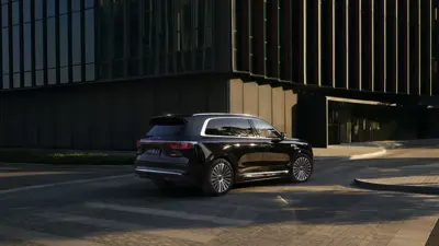 AITO M8 RWD - Gallery Image