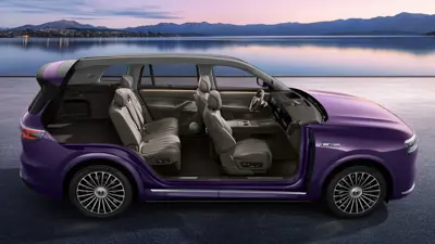 AITO M8 RWD - Gallery Image