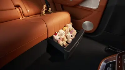 AITO M8 RWD - Gallery Image