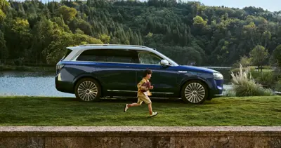 AITO M9 - Gallery Image