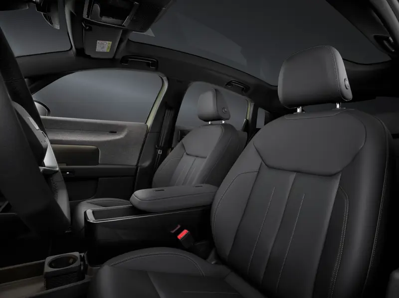 Audi A2 e-tron front seats