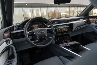 Audi e-tron 50