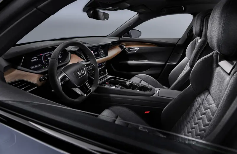 e-tron GT — interior 1