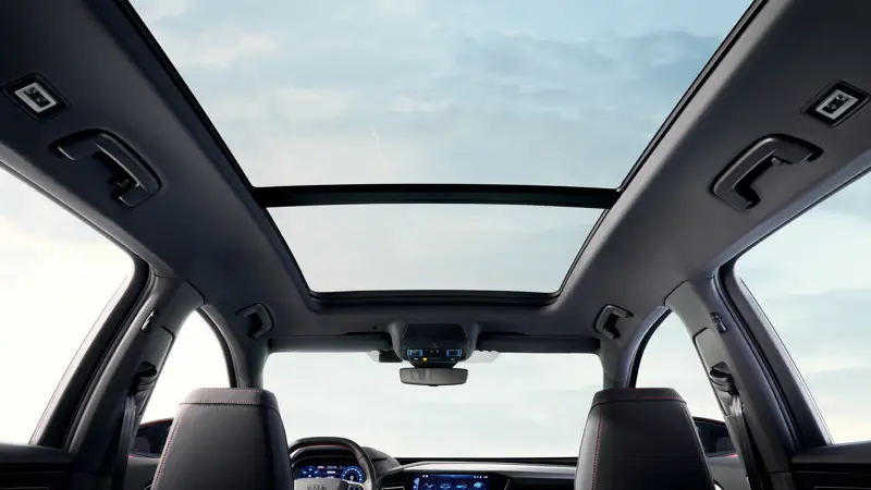 Audi Q5 e-tron panoramatak