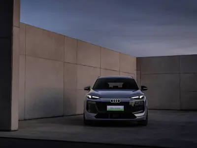 Audi Q6L e-tron quattro