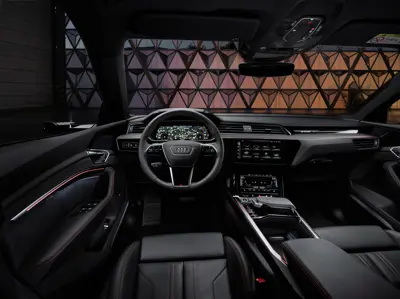 Audi Q8 50 e-tron