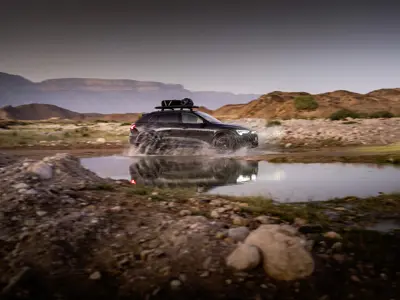 Audi Q8 e-tron edition Dakar