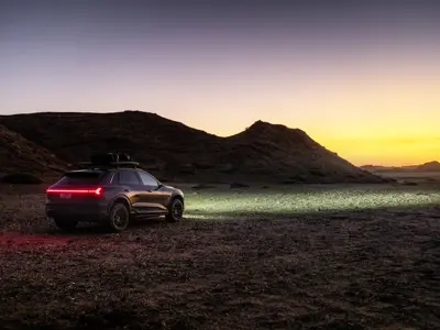 Audi Q8 e-tron edition Dakar
