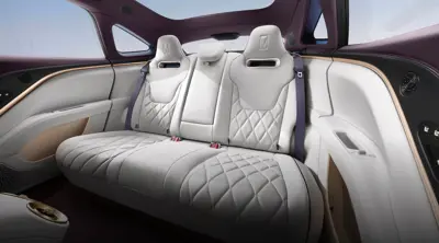 AVATR 11 AWD EV - Gallery Image