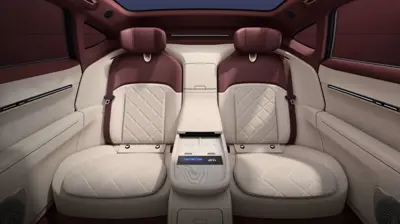 AVATR 12 AWD EV - Gallery Image