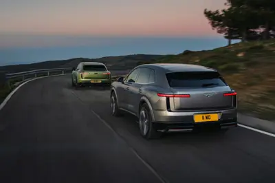 Bentley Torcal S - Gallery Image