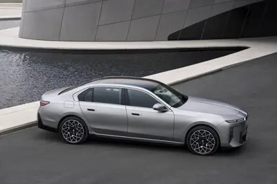 BMW i7 50 xDrive - Gallery Image