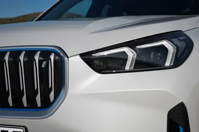 BMW iX1 xDrive30