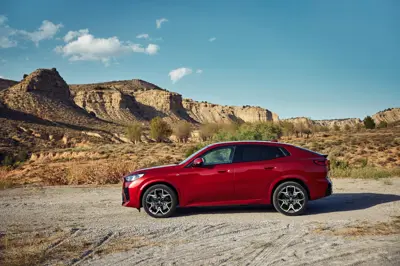 BMW iX2 eDrive20