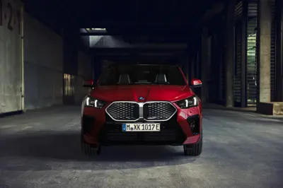 BMW iX2 eDrive20