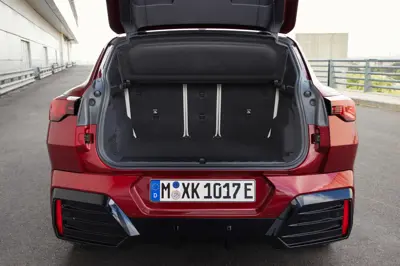BMW iX2 eDrive20