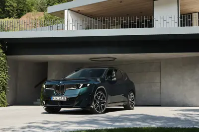 BMW iX3 M60 xDrive - Gallery Image