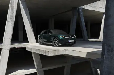 BMW iX3 M60 xDrive - Gallery Image