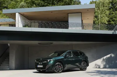 BMW iX3 M60 xDrive - Gallery Image