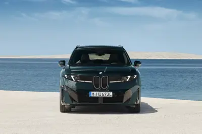 BMW iX3 M60 xDrive - Gallery Image