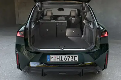 BMW iX3 M60 xDrive - Gallery Image
