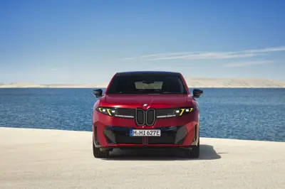BMW iX4 M60 xDrive - Gallery Image