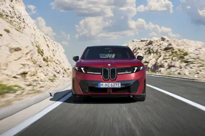 BMW iX4 M60 xDrive - Gallery Image