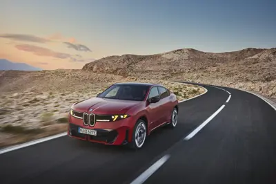 BMW iX4 M60 xDrive - Gallery Image