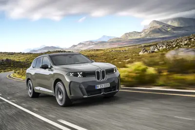 BMW iX5 60 xDrive - Gallery Image
