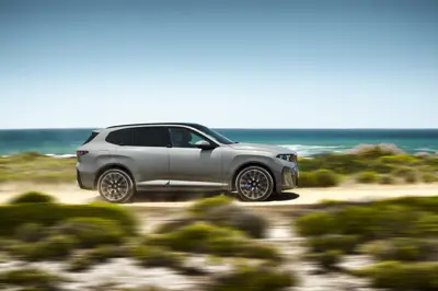 BMW iX5 60 xDrive - Gallery Image